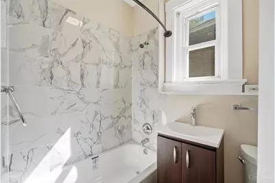2156 W Clifton Avenue, Cincinnati, OH 45219 - Photo 15
