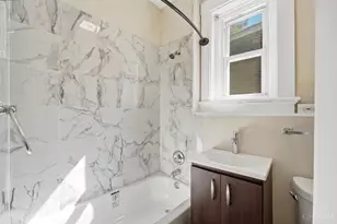 2156 W Clifton Ave, Cincinnati, OH 45219 - Photo 15