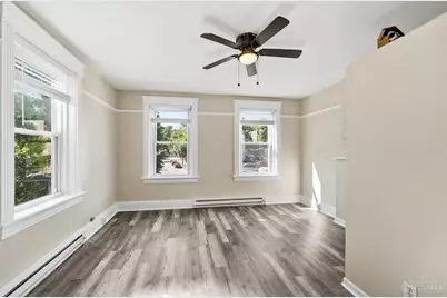 2156 W Clifton Avenue, Cincinnati, OH 45219 - Photo 11