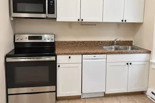 2156 W Clifton Ave, Cincinnati, OH 45219 - Photo 19