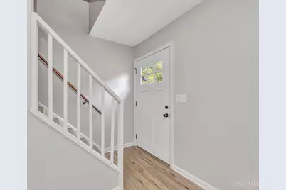5452 Ehrling Road, Columbia Township, OH 45227 - Photo 3