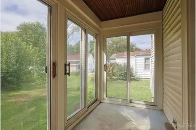 7611 Seward Avenue, Cincinnati, OH 45231 - Photo 21