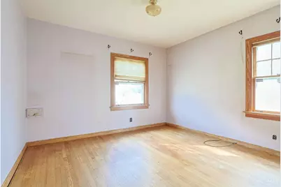 7611 Seward Avenue, Cincinnati, OH 45231 - Photo 13