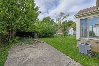 7611 Seward Avenue, Cincinnati, OH 45231 - Photo 29