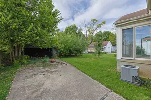 7611 Seward Ave, Cincinnati, OH 45231 - Photo 29