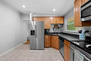 572 Terrace View Dr, Union Township, OH 45255 - Photo 15
