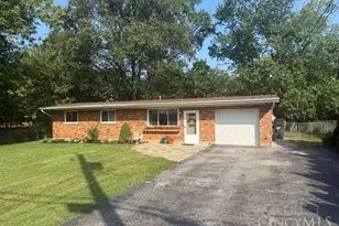 572 Terrace View Dr, Union Township, OH 45255 - Photo 1