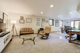 104 Hetherington Ln, Glendale, OH 45246 - Photo 39
