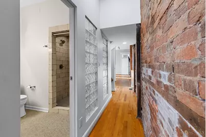 561 Milton Street #O, Cincinnati, OH 45202 - Photo 17