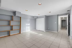 561 Milton St, Cincinnati, OH 45202 - Photo 41