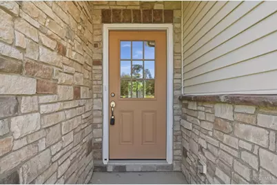 1255 Eagle Boulevard, Hamilton Township, OH 45039 - Photo 3