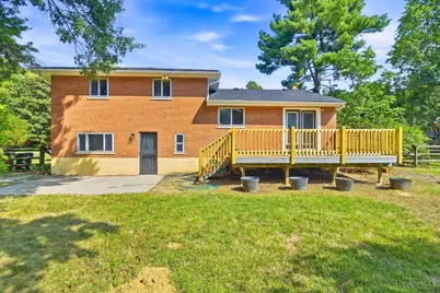 8819 Cavalier Drive, Springfield Township, OH 45231 - Photo 23