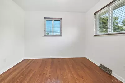8819 Cavalier Drive, Springfield Township, OH 45231 - Photo 17