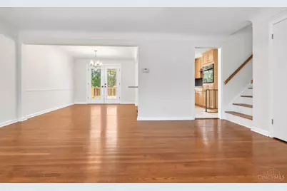 8819 Cavalier Drive, Springfield Township, OH 45231 - Photo 3
