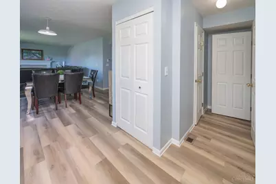 12085 Brookway Drive, Springfield Township, OH 45240 - Photo 11