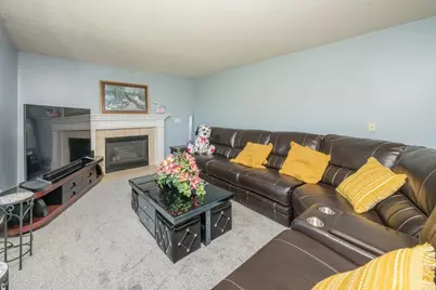 12085 Brookway Drive, Springfield Township, OH 45240 - Photo 17