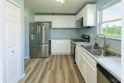 12085 Brookway Drive, Springfield Township, OH 45240 - Photo 9