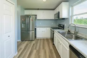 12085 Brookway Dr, Springfield Township, OH 45240 - Photo 9