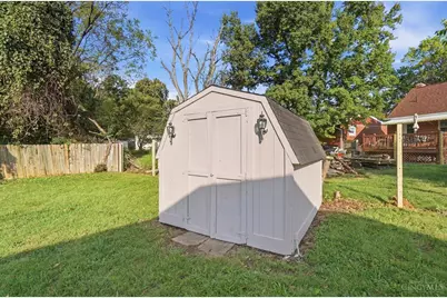 9257 Neil Drive, Cincinnati, OH 45231 - Photo 23