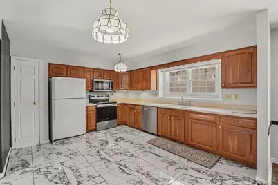 496 Sunaire Terrace, Delhi Township, OH 45238 - Photo 9