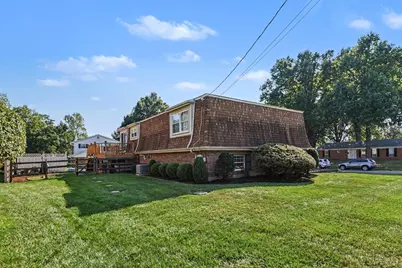 496 Sunaire Terrace, Delhi Township, OH 45238 - Photo 5