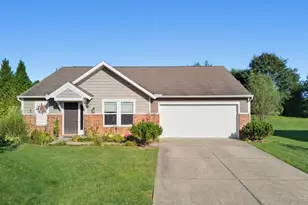 1581 Black Wolf Dr, Turtle Creek Township, OH 45036 - Photo 1