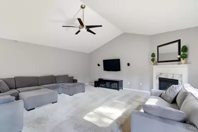 9969 Somerset Drive, Symmes Township, OH 45140 - Photo 3