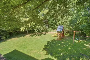 3831 Monets Ln, Evendale, OH 45241 - Photo 73
