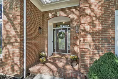 3831 Monets Lane, Evendale, OH 45241 - Photo 5