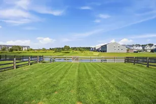 2047 Harvest Mdws Ave, Batavia Township, OH 45103 - Photo 43