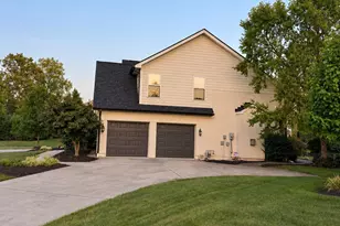 3376 Renaissance Blvd, Middletown, OH 45005 - Photo 35