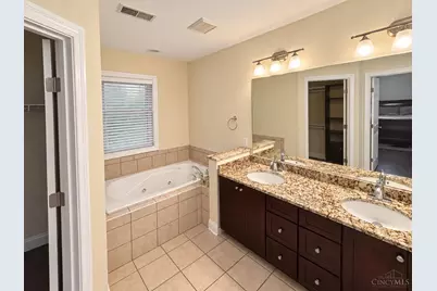 3376 Renaissance Boulevard, Middletown, OH 45005 - Photo 17