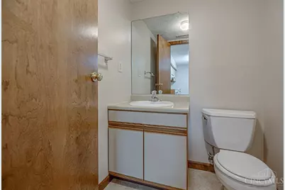 650 Leo Drive, Hamilton, OH 45013 - Photo 11