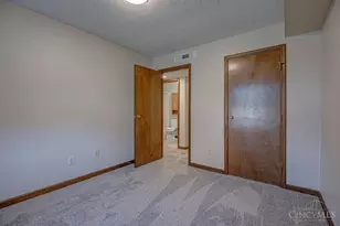 650 Leo Dr, Hamilton, OH 45013 - Photo 13