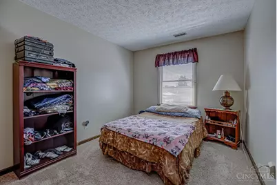 650 Leo Drive, Hamilton, OH 45013 - Photo 27