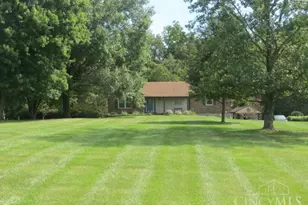 5682 Chestnut View Ln, Stonelick Township, OH 45150 - Photo 3