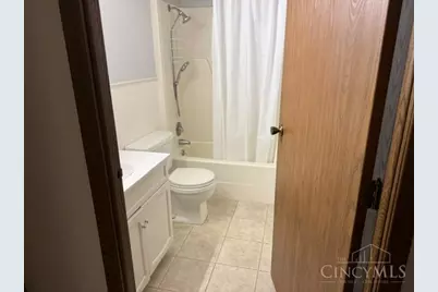 5064 Queenswood Court, West Chester, OH 45011 - Photo 11