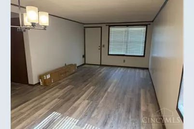 5064 Queenswood Court, West Chester, OH 45011 - Photo 5