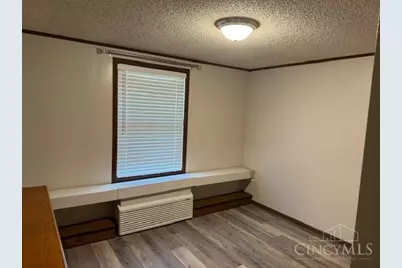 5064 Queenswood Court, West Chester, OH 45011 - Photo 9