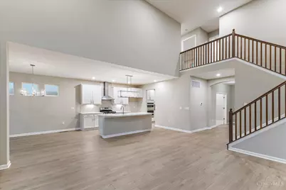 2572 Golden Leaf Drive, Beavercreek, OH 45431 - Photo 9