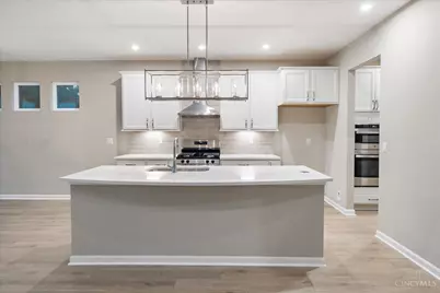 2572 Golden Leaf Drive, Beavercreek, OH 45431 - Photo 3