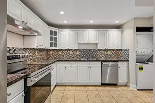 2126 Gilbert Ave, Cincinnati, OH 45206 - Photo 11