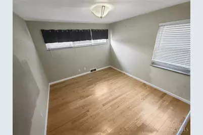 5390 Sidney Road, Green Township, OH 45238 - Photo 11
