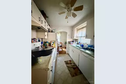 3755 St Johns Terrace, Deer Park, OH 45236 - Photo 5
