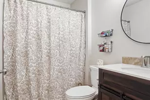 385 Indian Lake Dr, Hamilton Township, OH 45039 - Photo 35