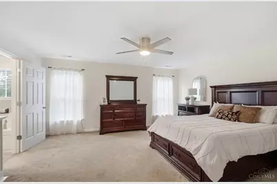 385 Indian Lake Drive, Hamilton Township, OH 45039 - Photo 25