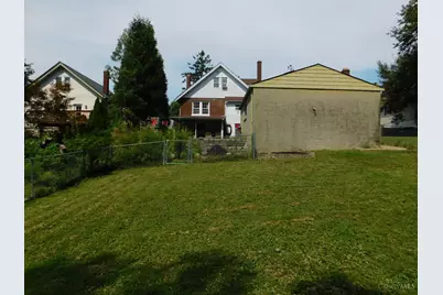 4467 Grove Avenue, Green Township, OH 45211 - Photo 9