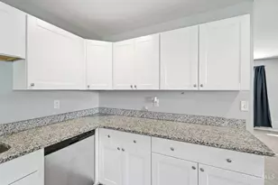 1062 Garnoa Dr, Springfield Township, OH 45231 - Photo 13