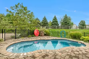 7455 Airy View Dr, Liberty Township, OH 45044 - Photo 39