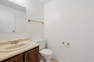 8062 Mill Rock Dr, West Chester, OH 45069 - Photo 19